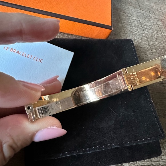 Authentic Hermes Clic Clac in Rosegold Limited Edition - Picture 8 of 10